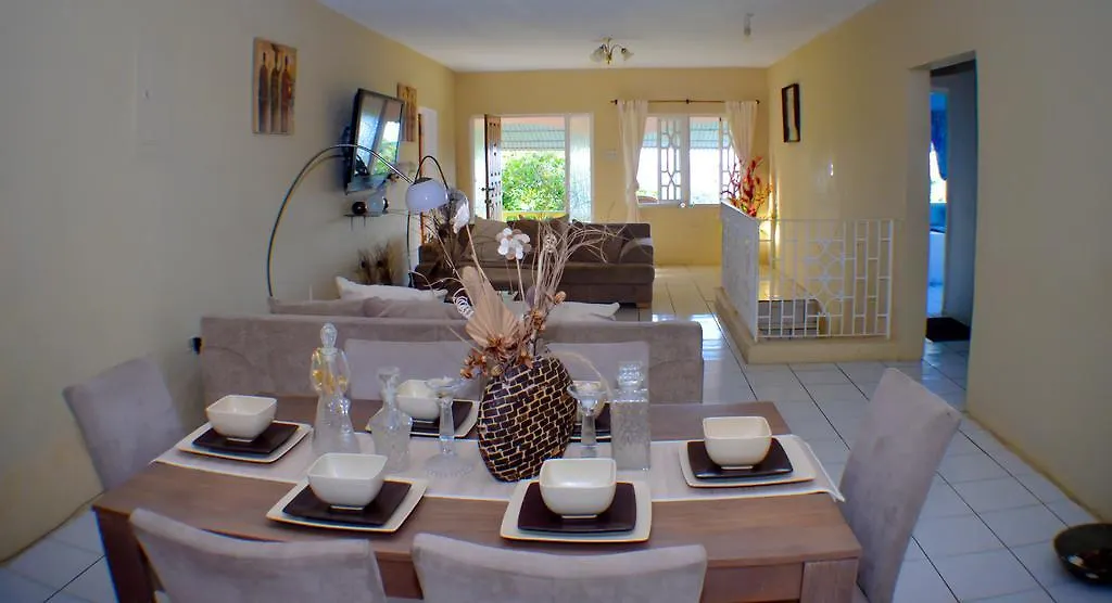 Ackee Tree Sea View Villa Port Antonio Guest house